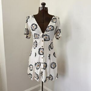 Urban Outfitters Bettie Daisy Print Twist Front Mini Dress Linen Blend Sz Small